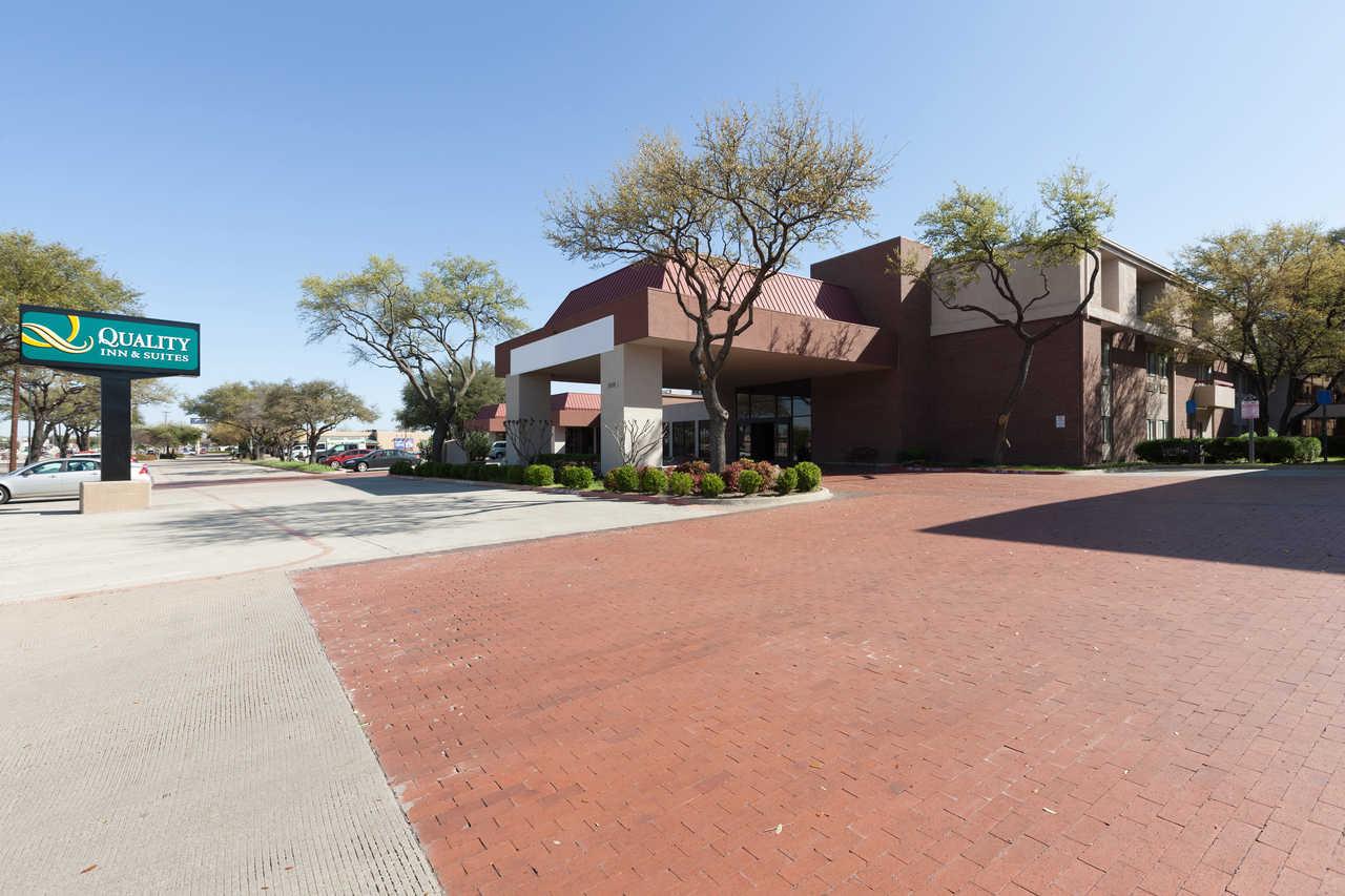 Quality Inn & Suites Plano East - Richardson Exterior photo