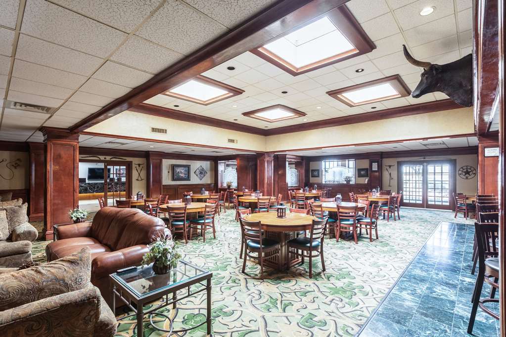 Quality Inn & Suites Plano East - Richardson Restaurant photo